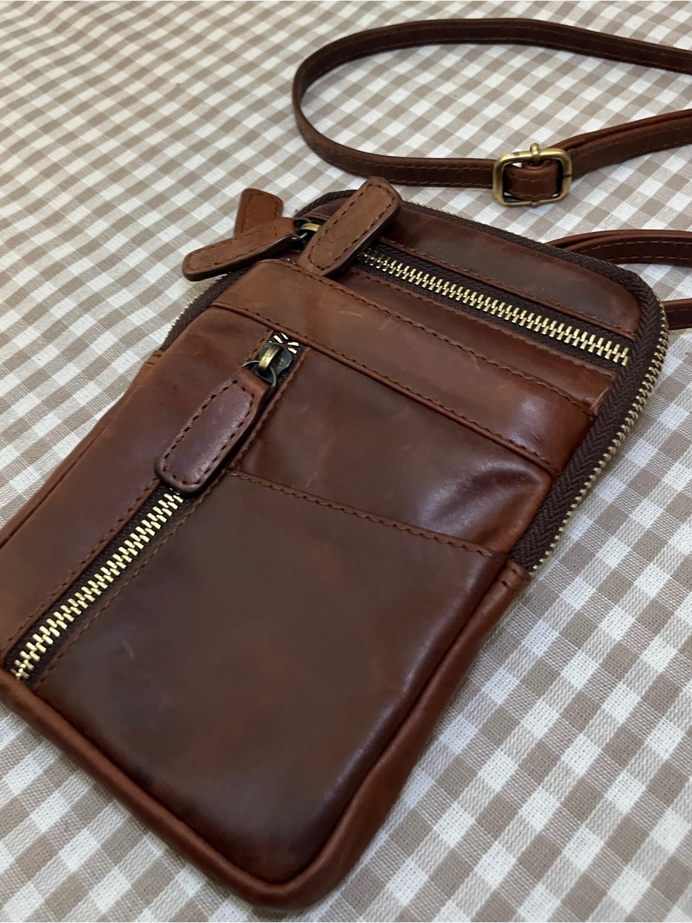 The Leather UK Small Brown Leather Crossbody with Brass Hardware, Melody Bag - Picture 3 of 9